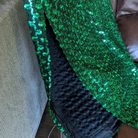 Lilli Diamond California Vintage Sequin Gown. Size 10 - Picture 4 of 13